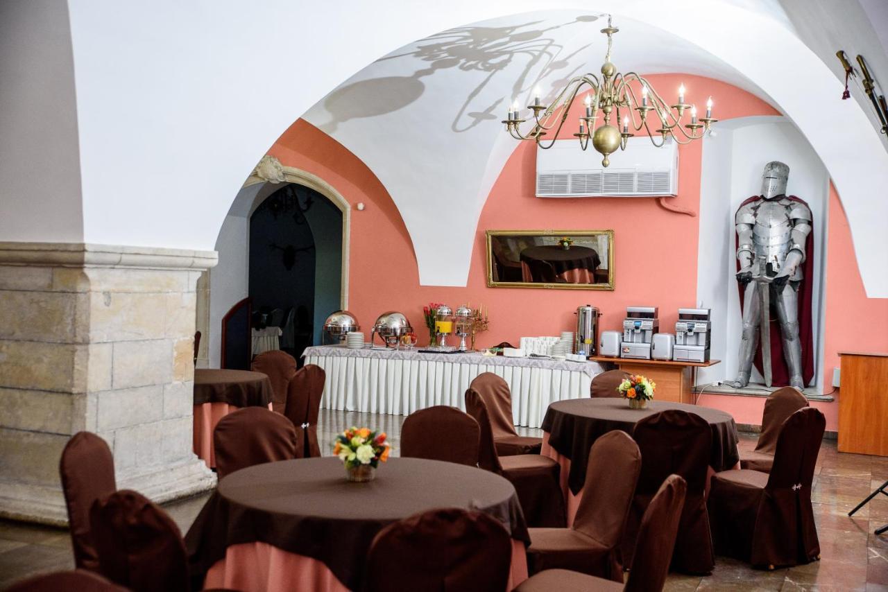 Zamek W Krasiczynie Hotel Luaran gambar