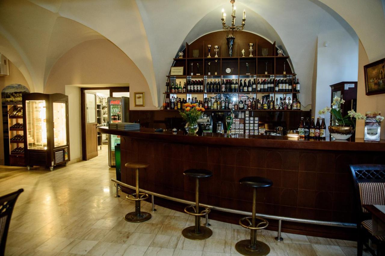Zamek W Krasiczynie Hotel Luaran gambar