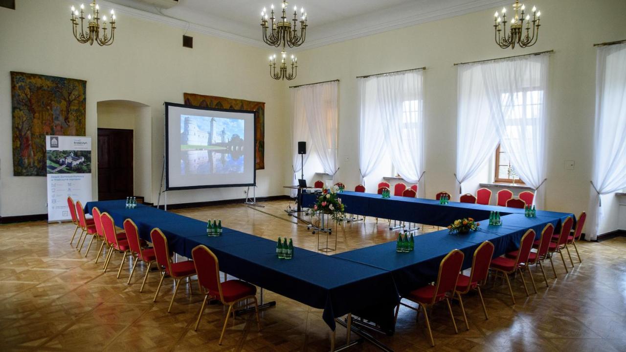 Zamek W Krasiczynie Hotel Luaran gambar