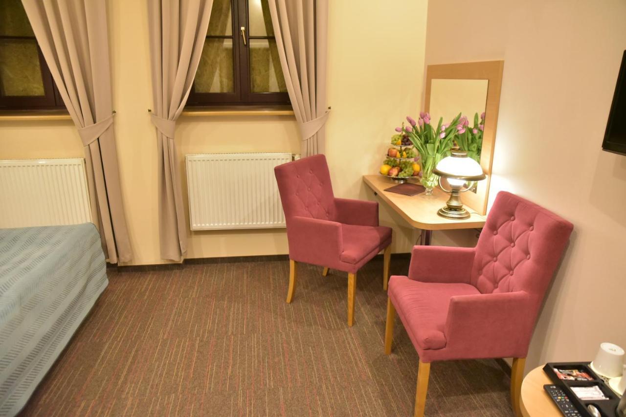 Zamek W Krasiczynie Hotel Luaran gambar